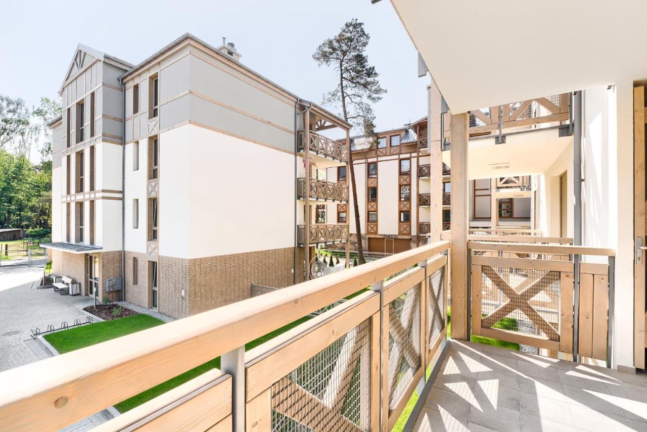 Apartament Bursztynowy Rezydencja Park 미엘노 외부 사진