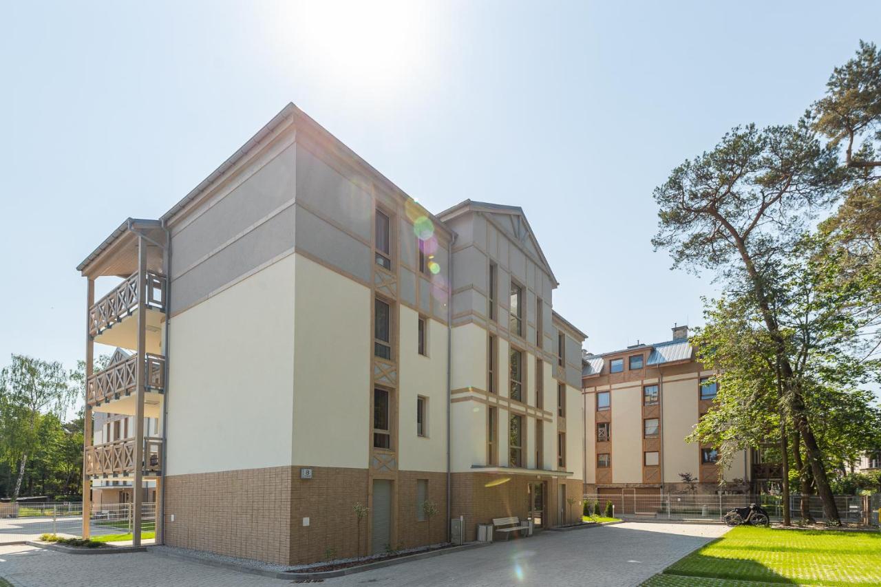 Apartament Bursztynowy Rezydencja Park 미엘노 외부 사진
